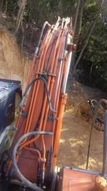 Buy Hitachi EX200-3 Used Excavator / 8 Buy Hitachi EX200-3 Used Excavator / 8