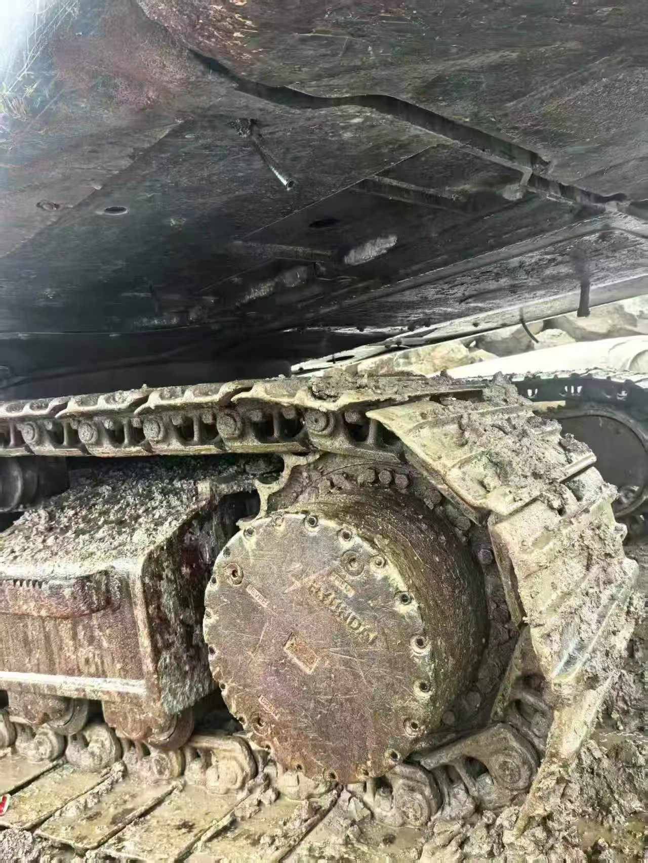 Buy Hyundai R215-7 Used Excavator / 6 Buy Hyundai R215-7 Used Excavator / 6