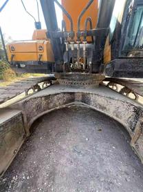 Buy Sany SY550H Used Excavator / 3 Buy Sany SY550H Used Excavator / 3