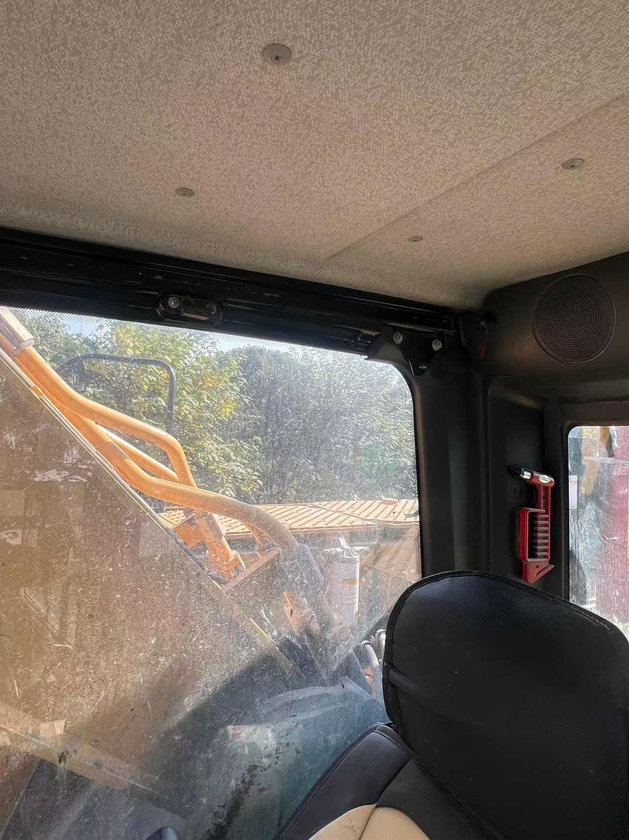 Buy Sany SY550H Used Excavator / 6 Buy Sany SY550H Used Excavator / 6