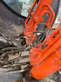 Buy Hitachi EX200-3 Used Excavator / 9 Buy Hitachi EX200-3 Used Excavator / 9