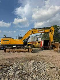 Buy XCMG XE380K Used Excavator / 4 Buy XCMG XE380K Used Excavator / 4