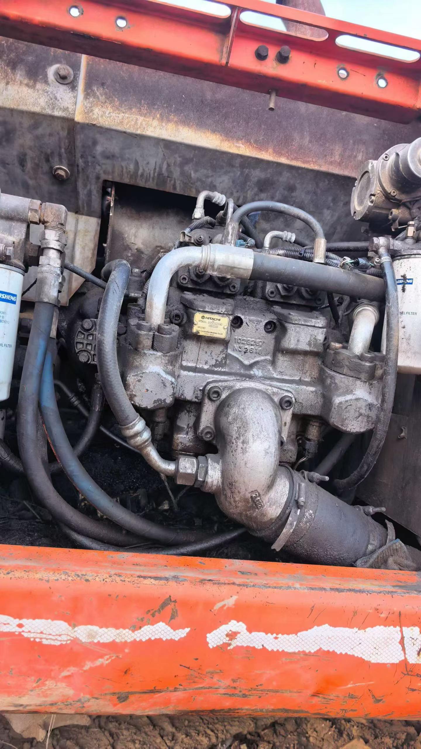 Buy Hitachi ZX200-6 Used Excavator / 6