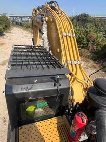 Buy Sany SY550H Used Excavator / 4 Buy Sany SY550H Used Excavator / 4