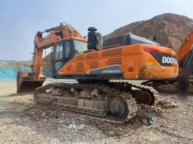 Buy Doosan DX560LC-9C ACE Used Excavator / 1