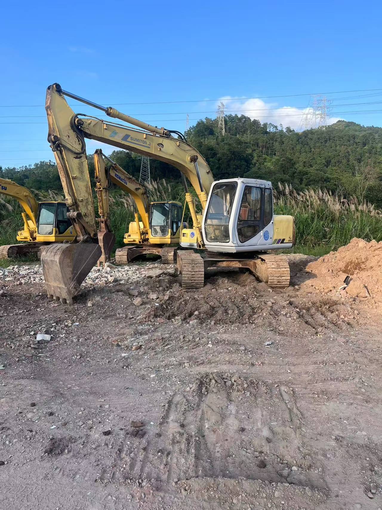 Buy Sumitomo SH120 Used Excavator / 1