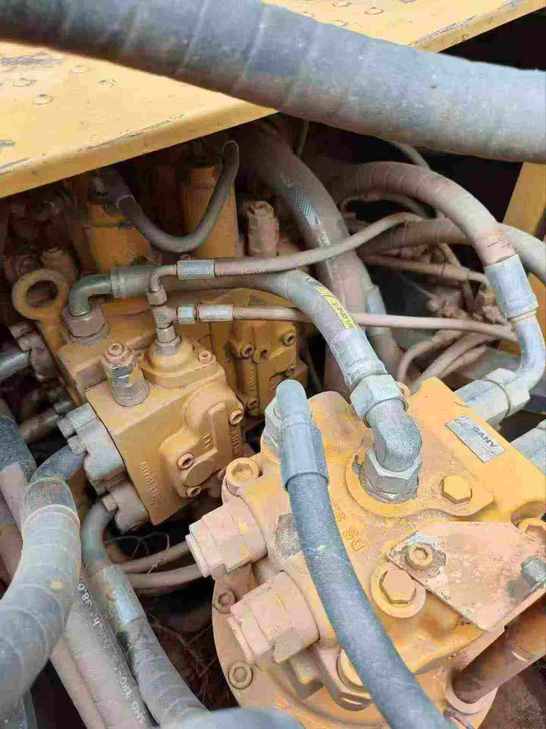 Buy Sany SY205C Used Excavator / 1