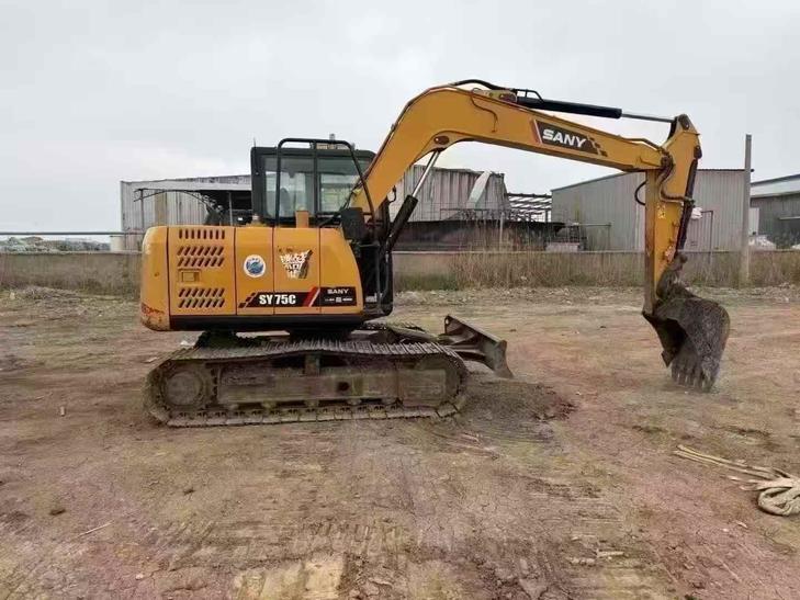 Buy Sany SY75 Used Excavator / 1