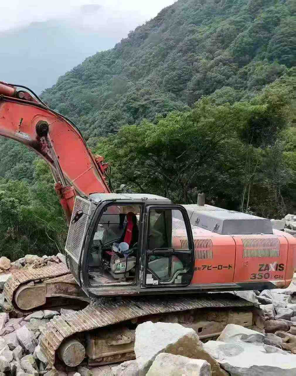 Buy Hitachi EX350H-5 Used Excavator / 4