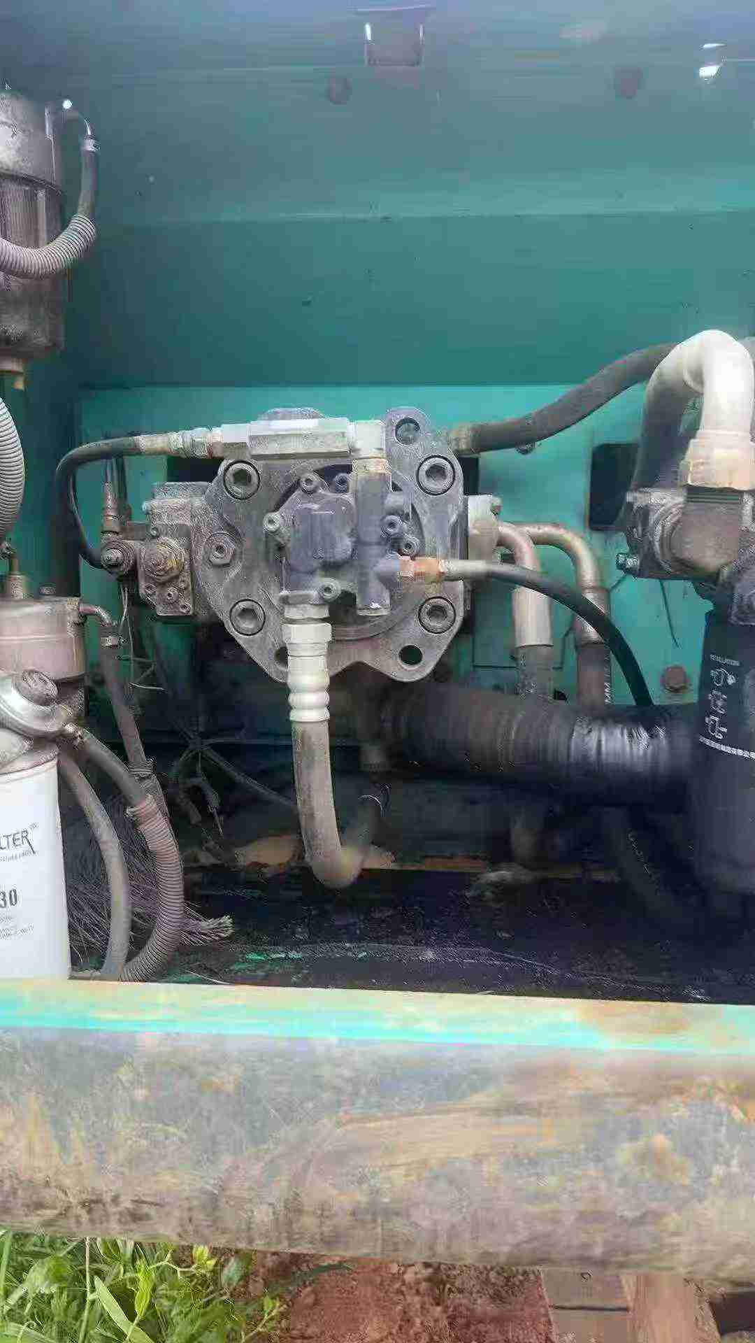 Acheter Pelle Kobelco SK210 d'occasion / 3 Acheter Pelle Kobelco SK210 d'occasion / 3