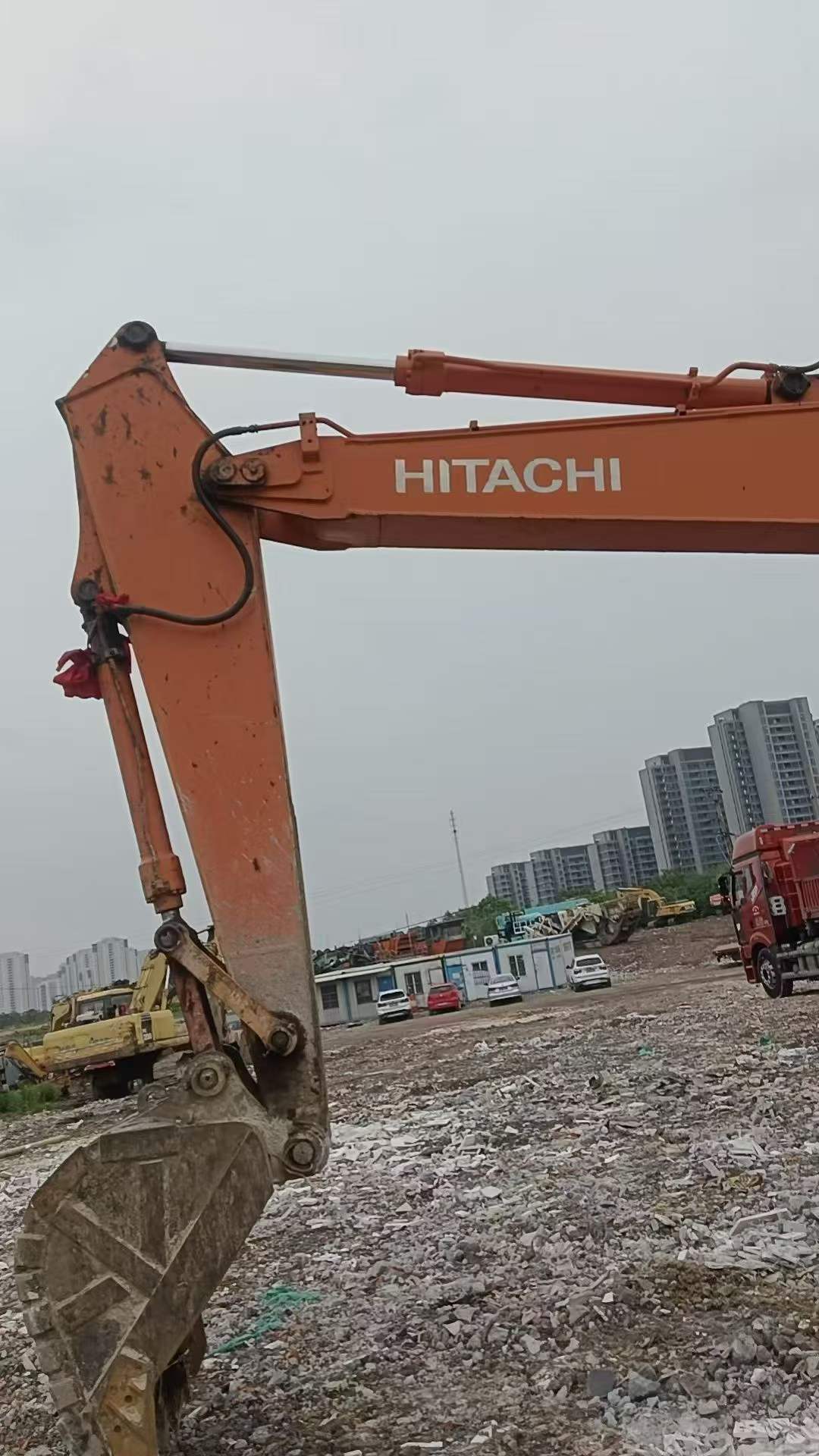 Buy Hitachi EX200 Used Excavator / 2