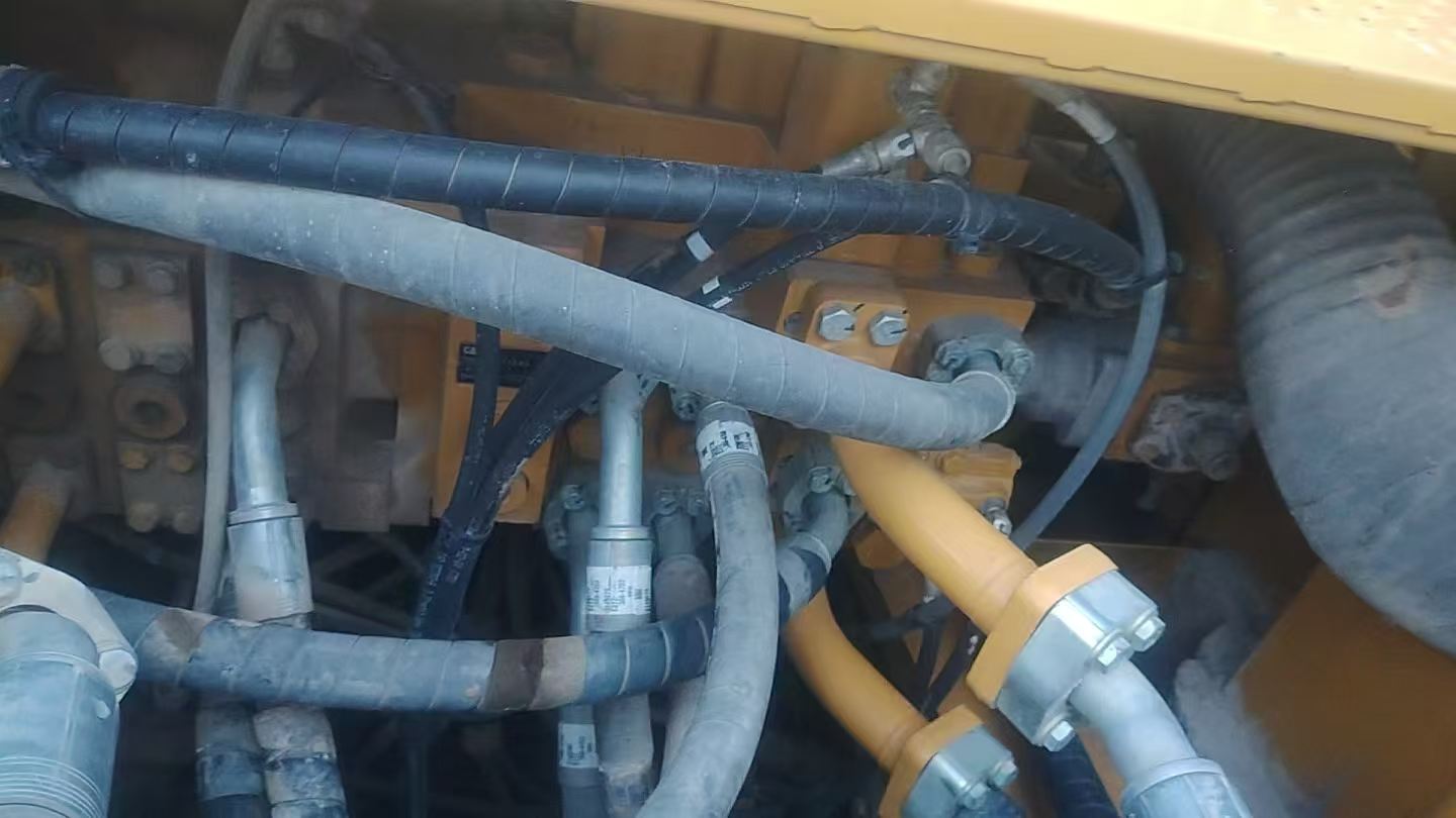 Buy Caterpillar 349E Used Excavator / 3
