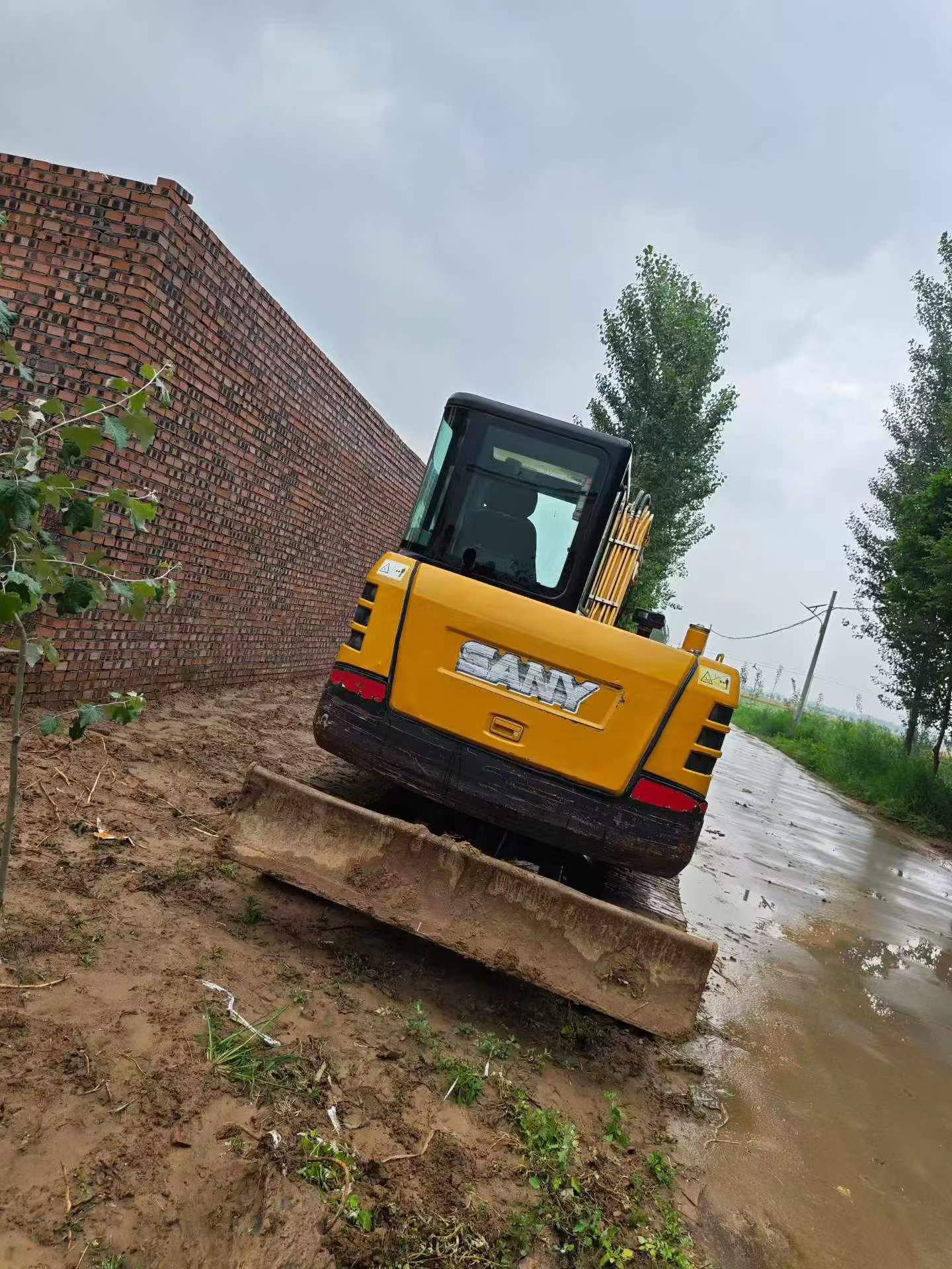 Buy Sany SY60 Used Excavator / 7