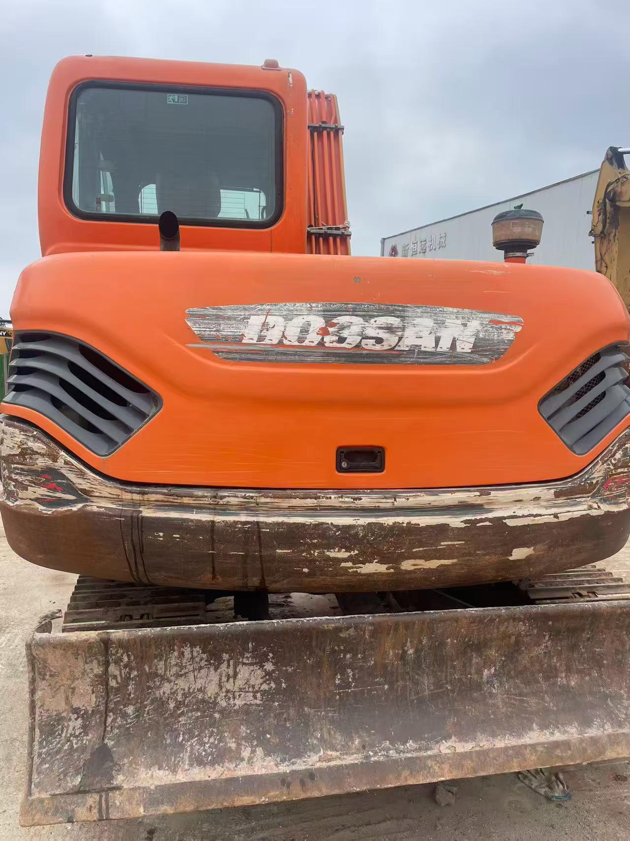 Купить Подержанный Экскаватор Doosan DX75 / 3