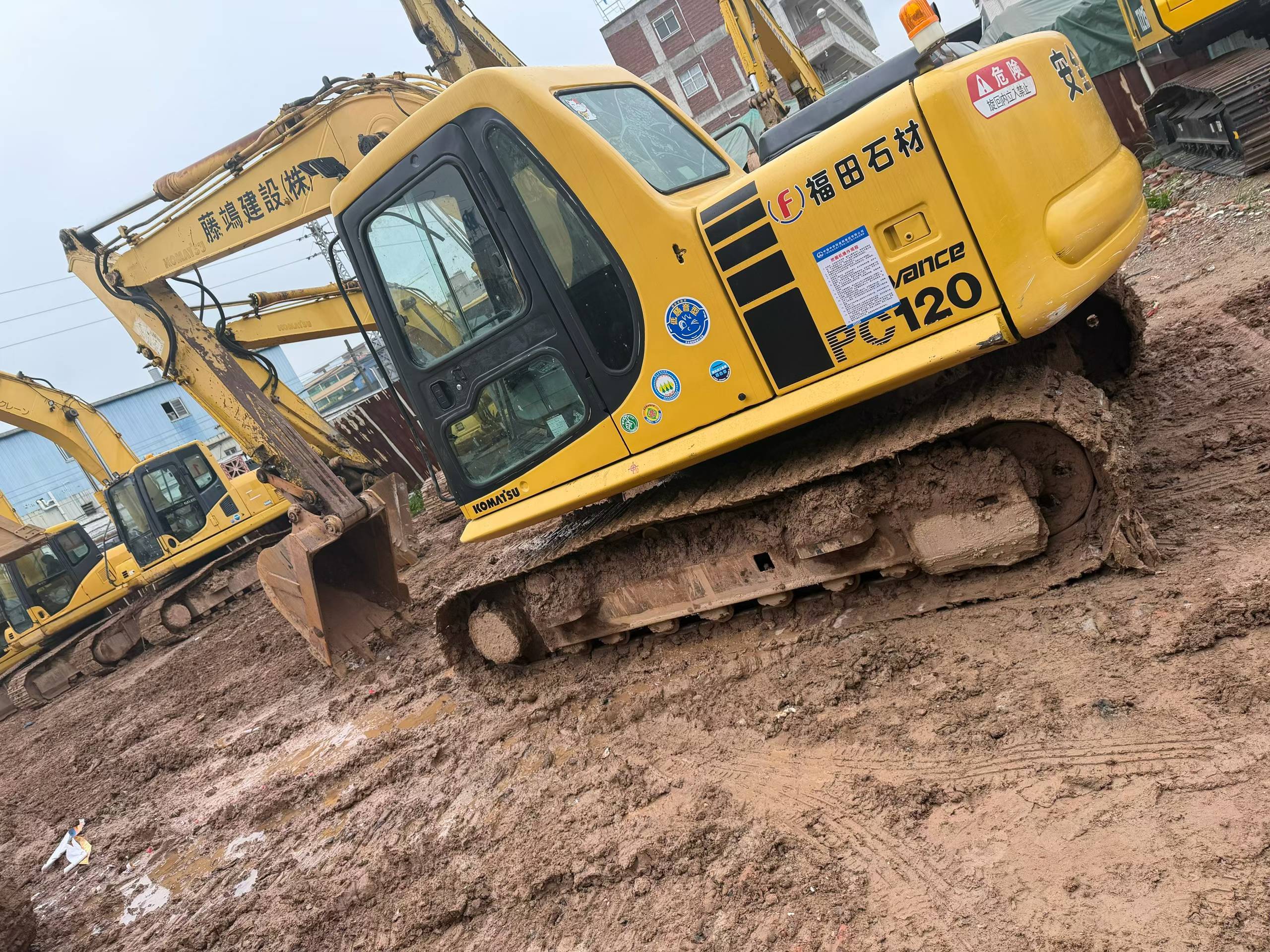 Купить Подержанный Экскаватор Komatsu PC120-6E / 2