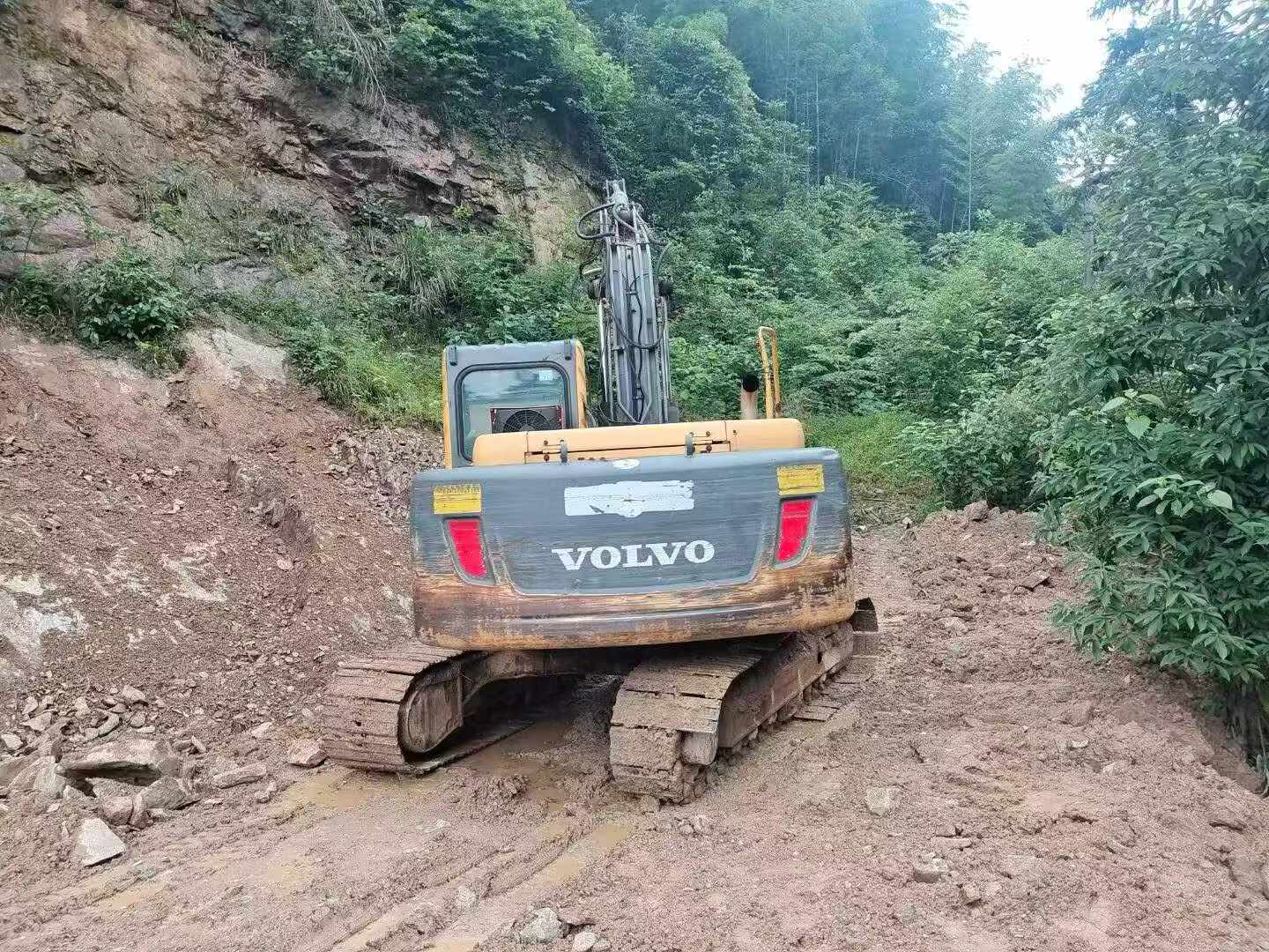 Buy Volvo EC140 Used Excavator / 6