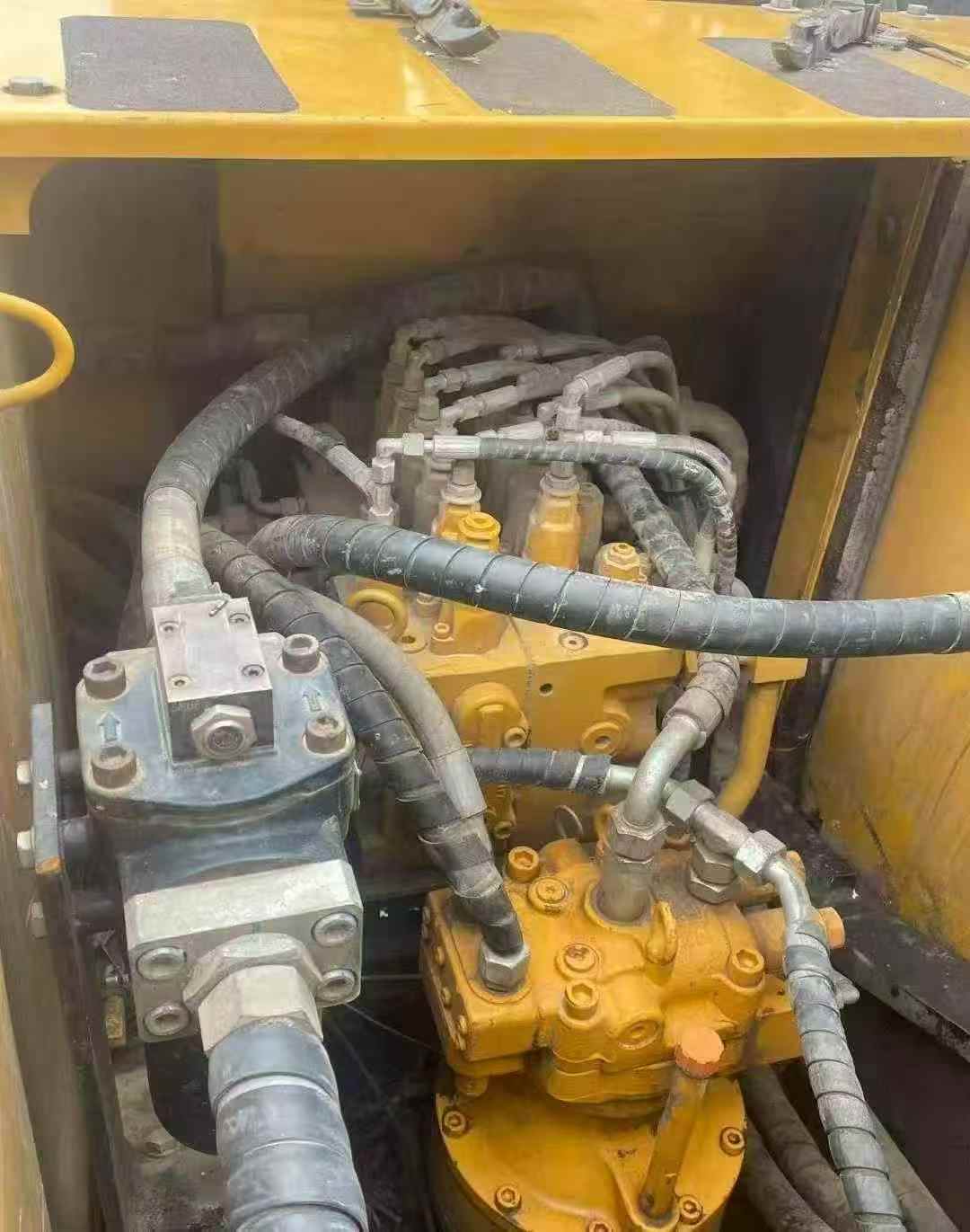 Buy Sany SY135 Used Excavator / 6
