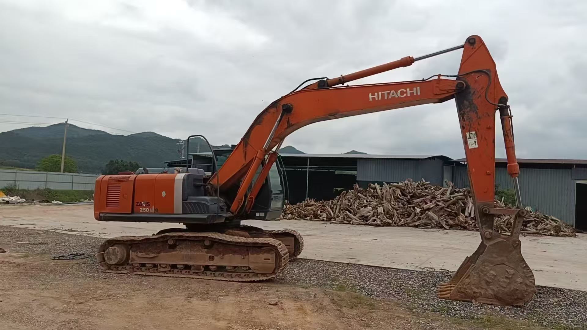 Buy Hitachi ZW250 Used Excavator / 5