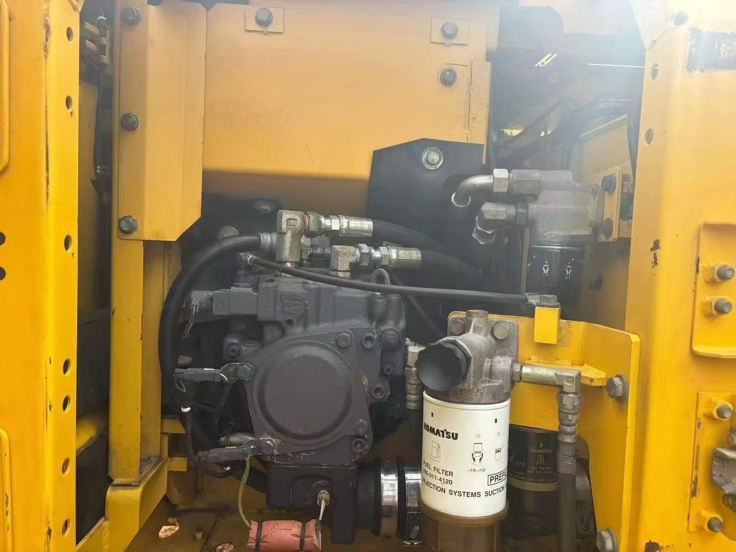 Buy Komatsu PC120-8 Used Excavator / 6