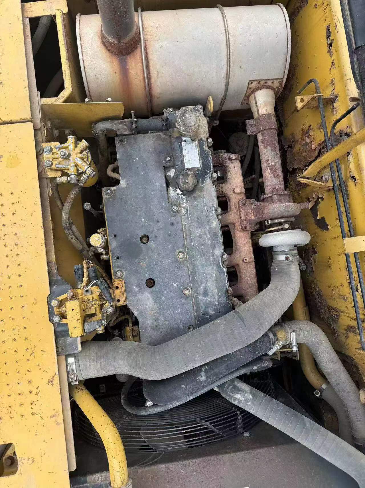 Купить Подержанный Экскаватор Caterpillar 320A / 6