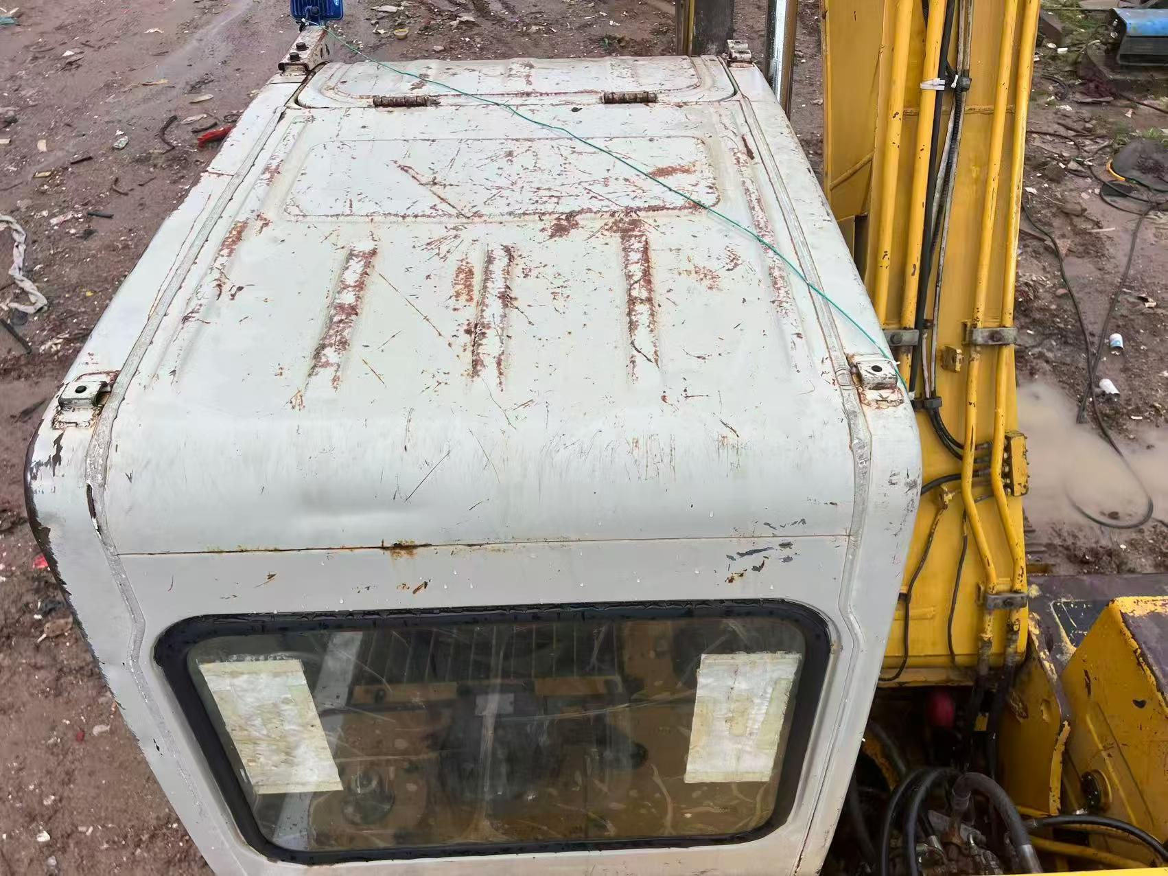Buy Kato HD512-6 Used Excavator / 6