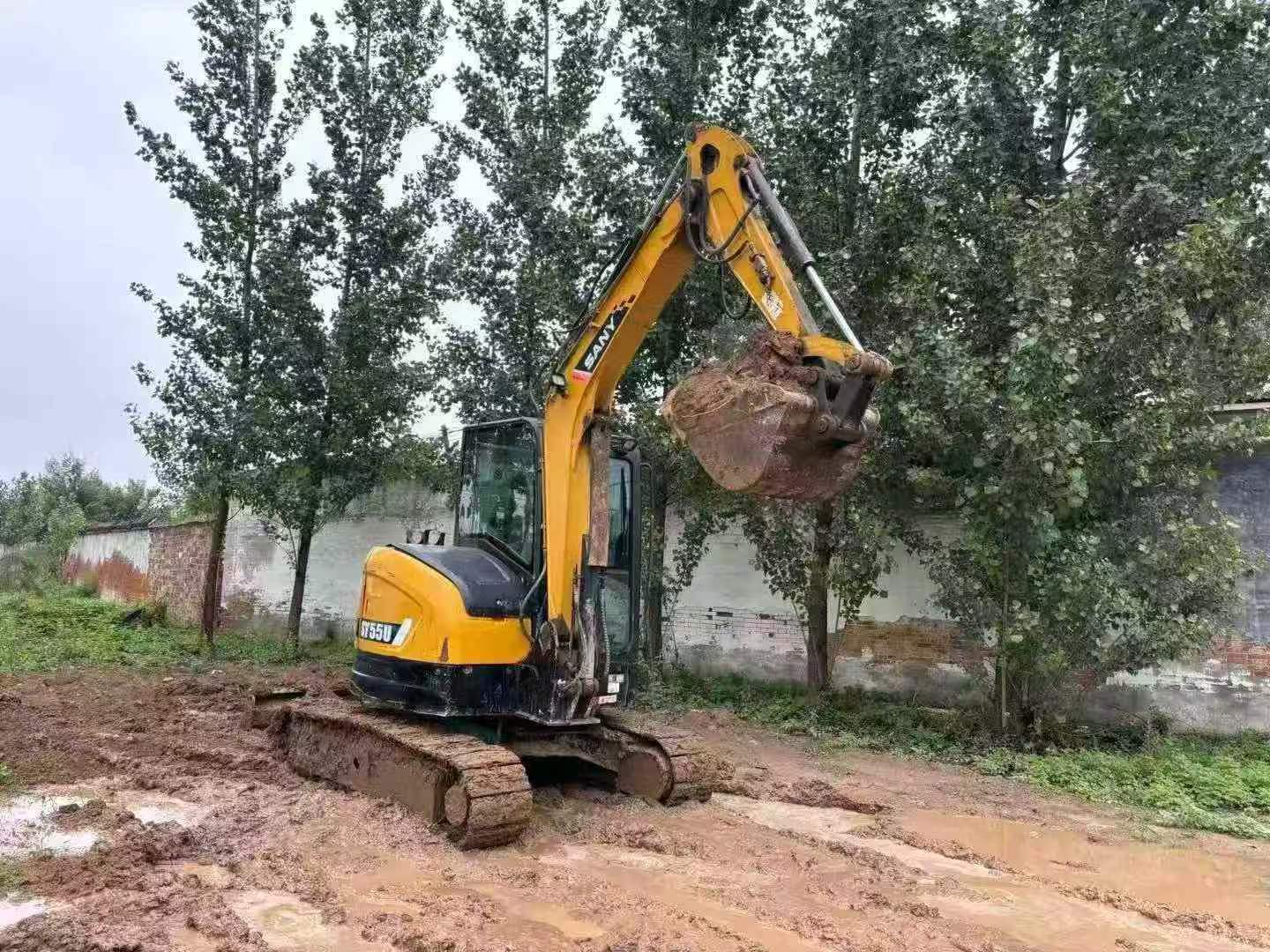 Buy Sany SY55U Used Excavator / 8