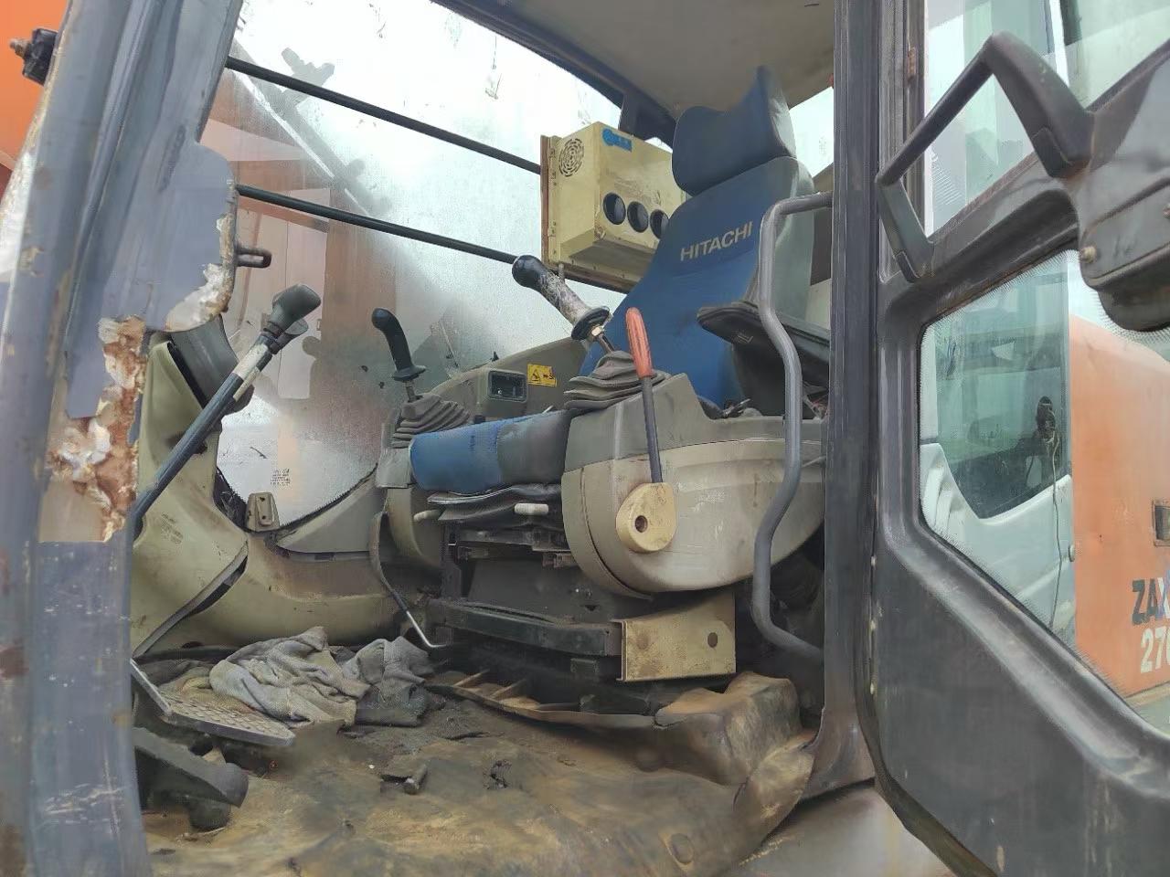 Buy Hitachi EX240-3 Used Excavator / 8