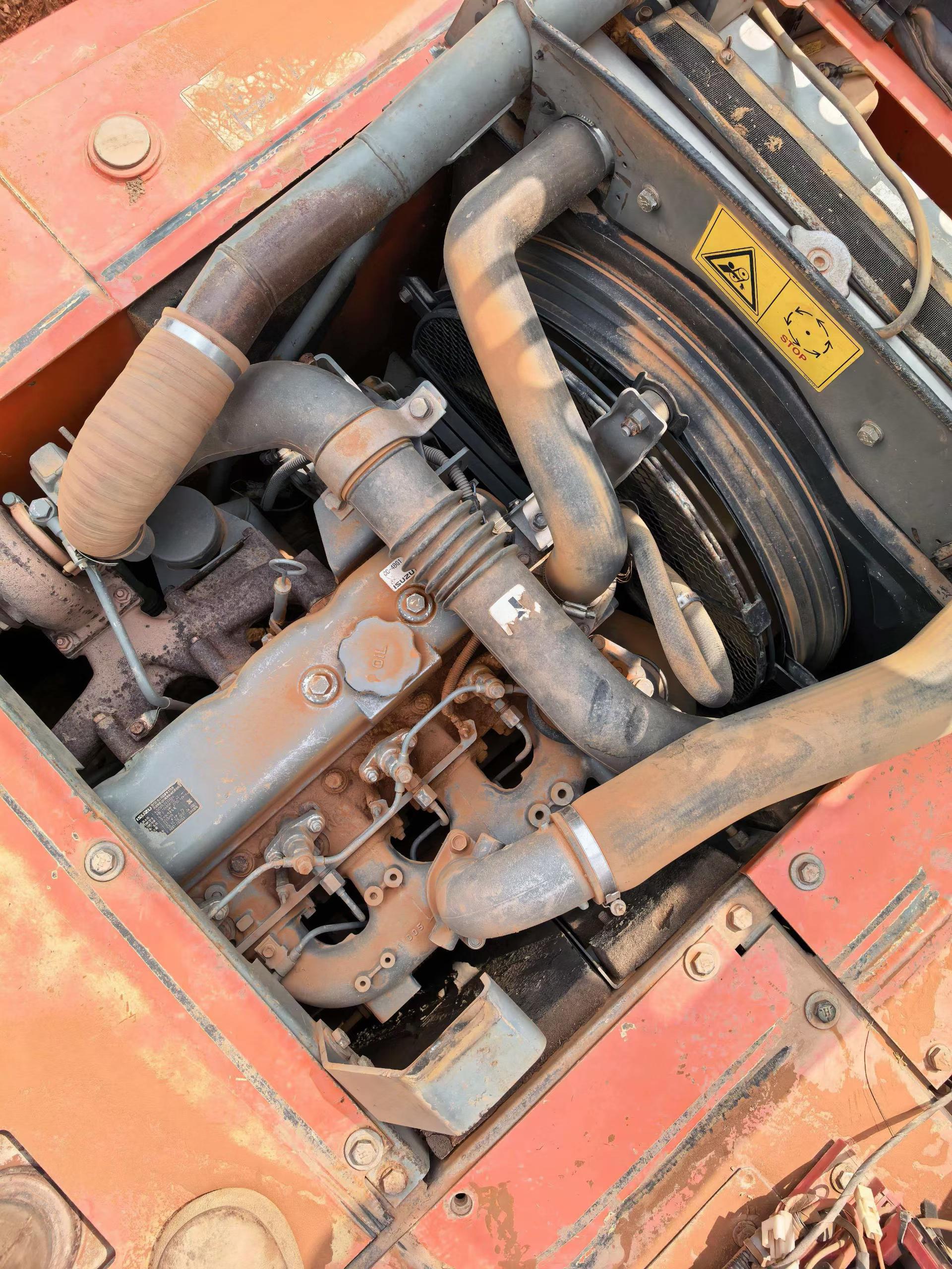 Купить Подержанный Экскаватор Hitachi EX130 / 2