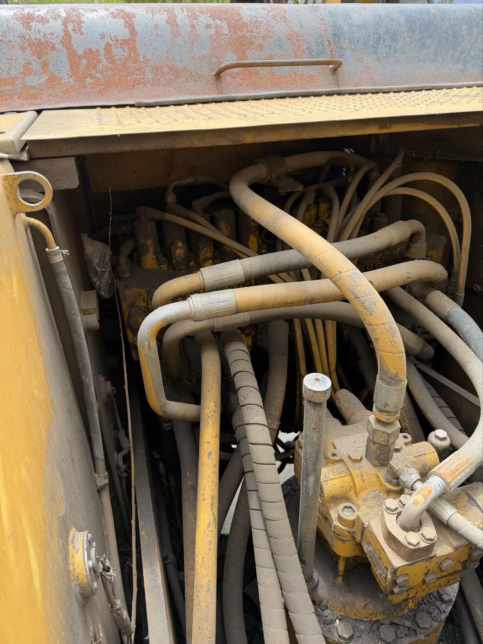 Buy Caterpillar 320D Used Excavator / 3