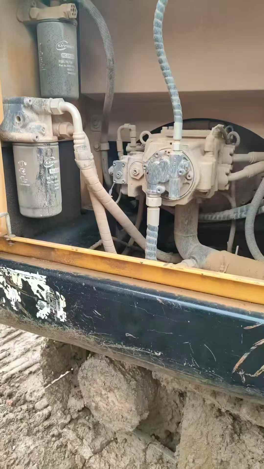 Buy Sany SY135 Used Excavator / 4