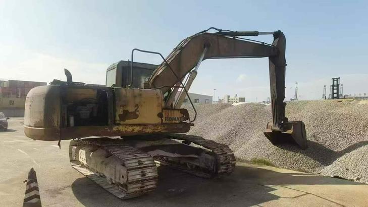 Buy Komatsu PC200-8 Used Excavator / 1
