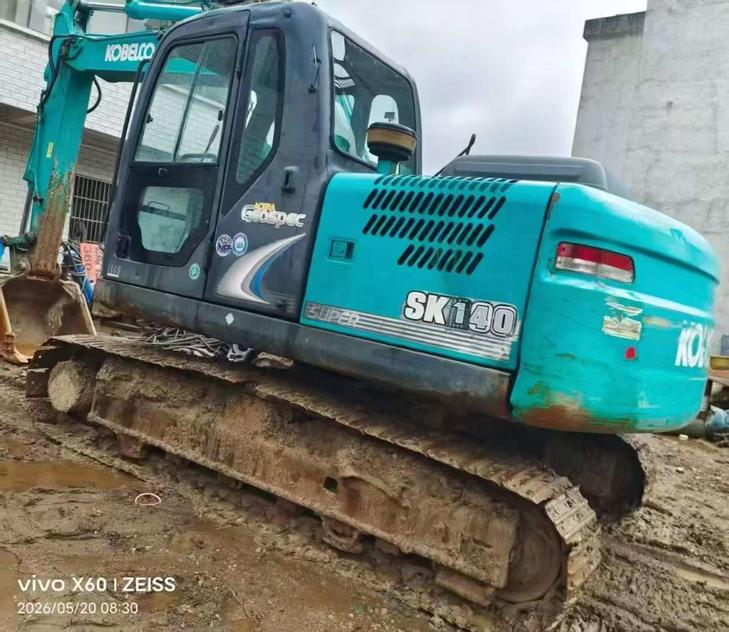 Buy Kobelco SK140 Used Excavator / 1