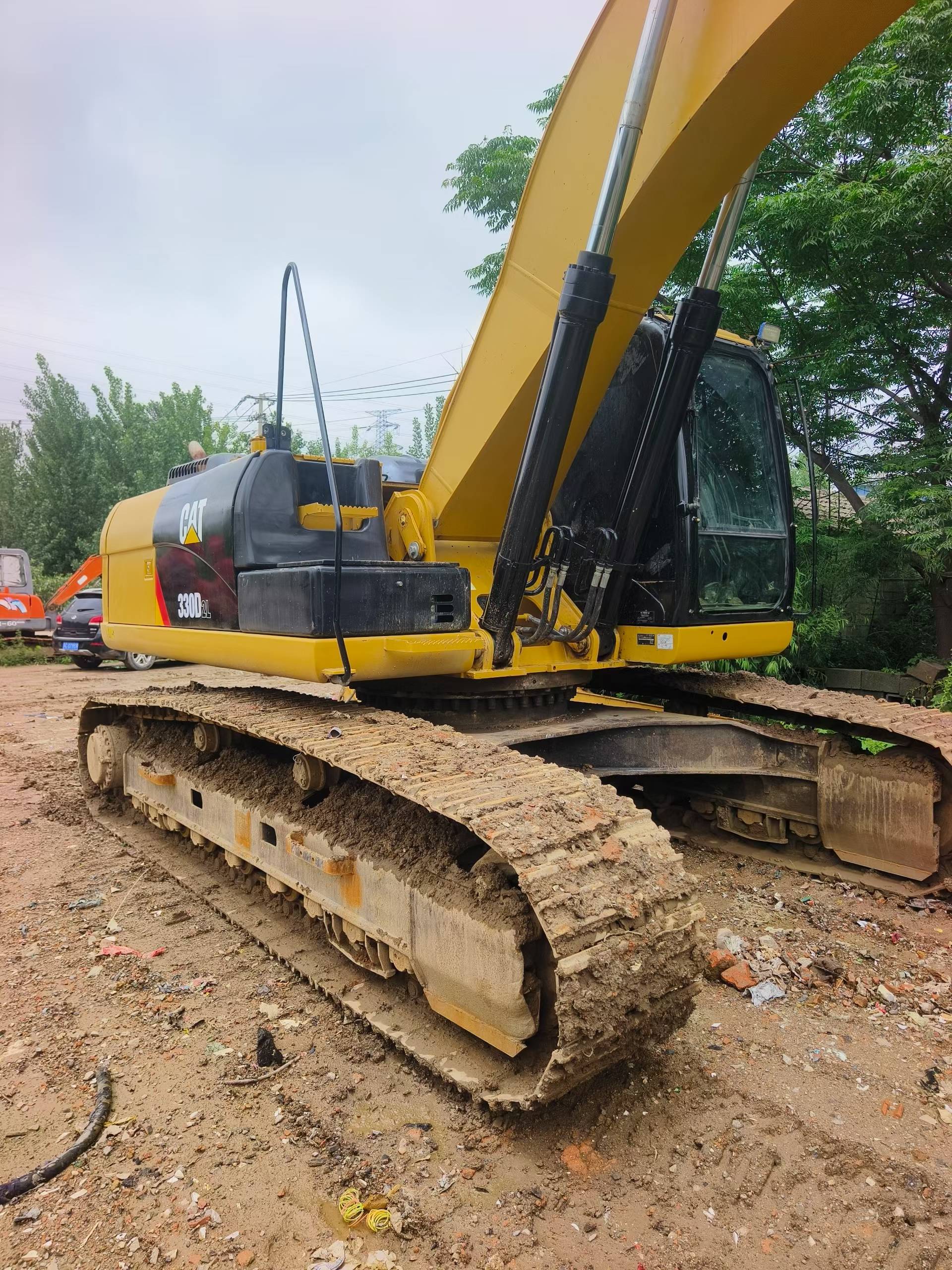 Buy Caterpillar 330B Used Excavator / 2