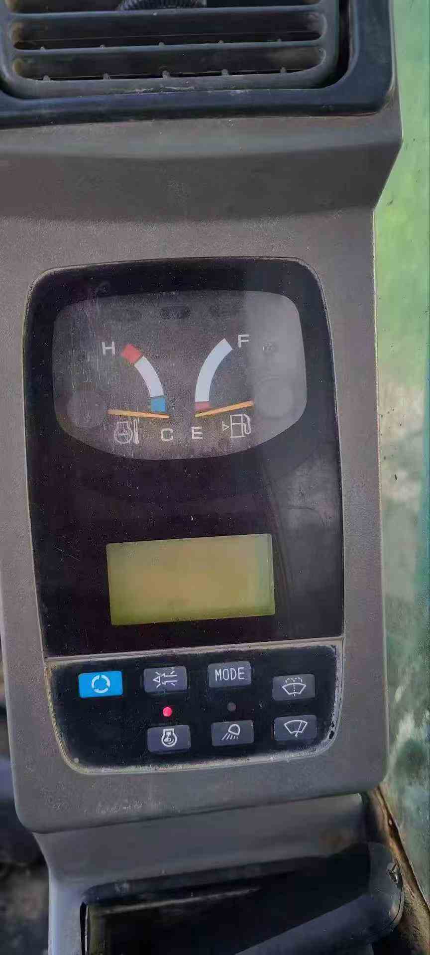 Buy Kobelco SK200-9 Used Excavator / 6