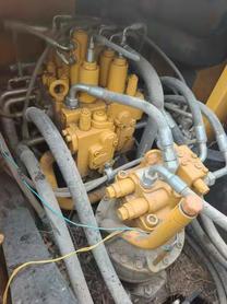 Buy Sany SY205C Used Excavator / 5 Buy Sany SY205C Used Excavator / 5