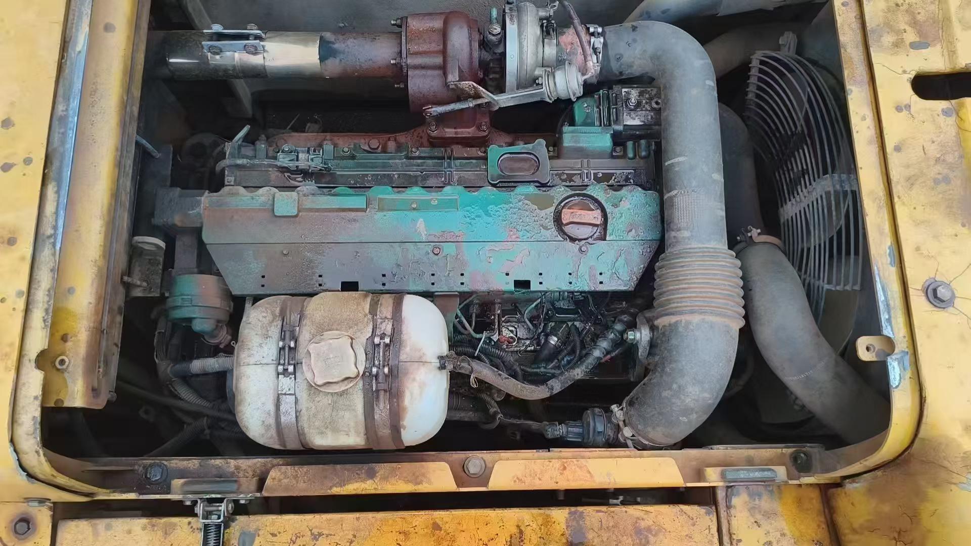 Buy Volvo EC210B Used Excavator / 4