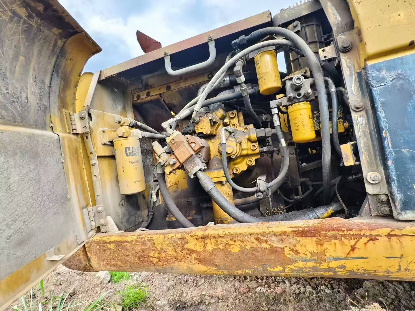 Buy Caterpillar 336E Used Excavator / 5