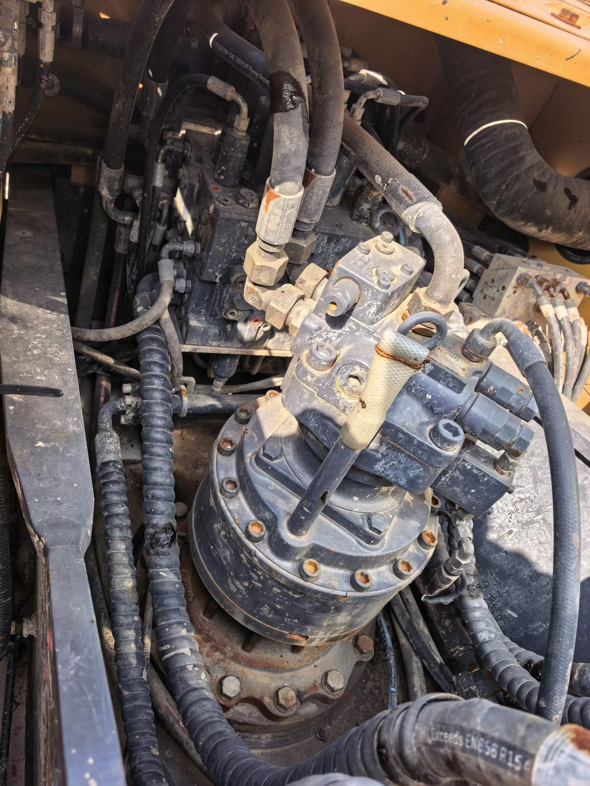 Compre Excavadora XCMG XE200 Usada / 8