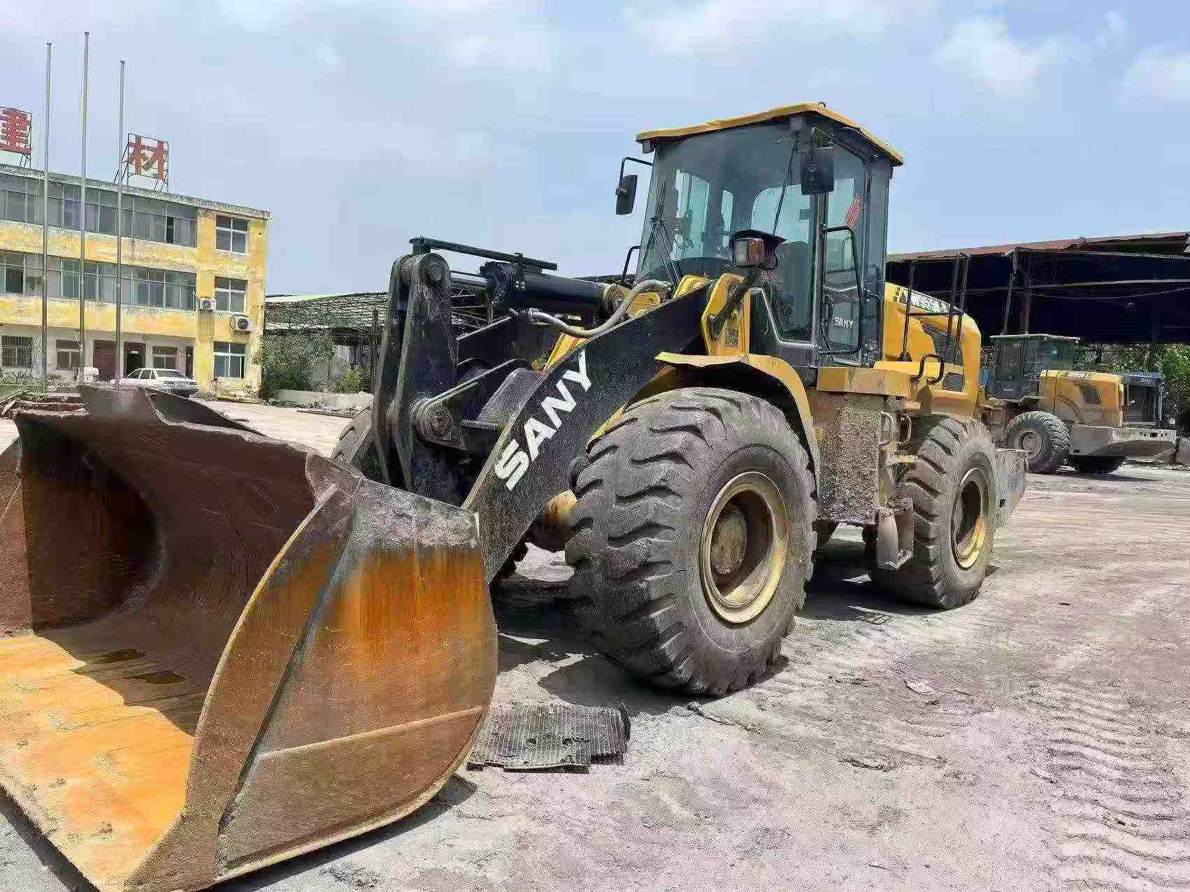 Buy Sany SW955K Used Excavator / 5