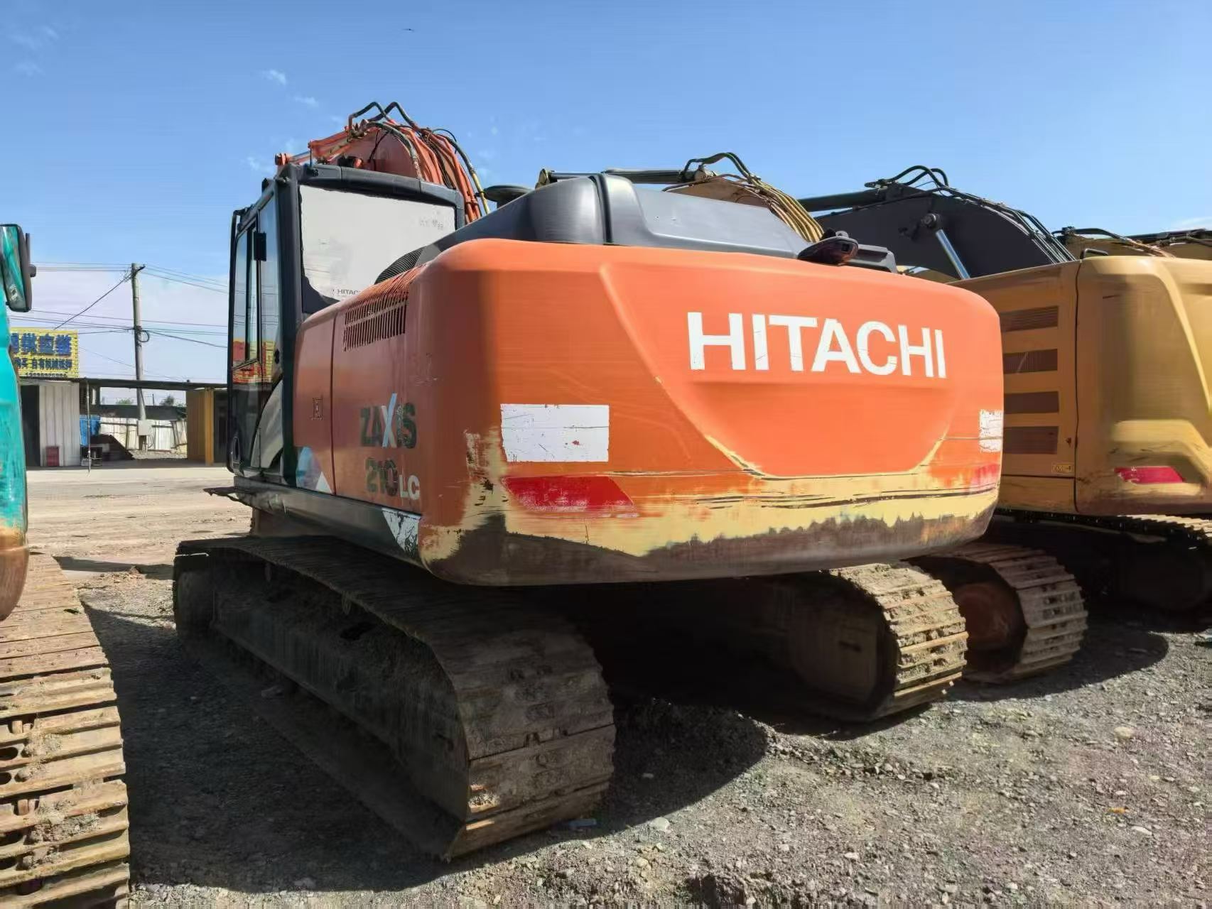 Купить Подержанный Экскаватор Hitachi EX210 / 2