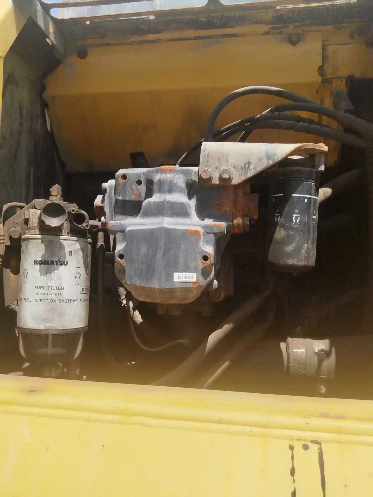 Buy Komatsu PC240-6 Used Excavator / 5