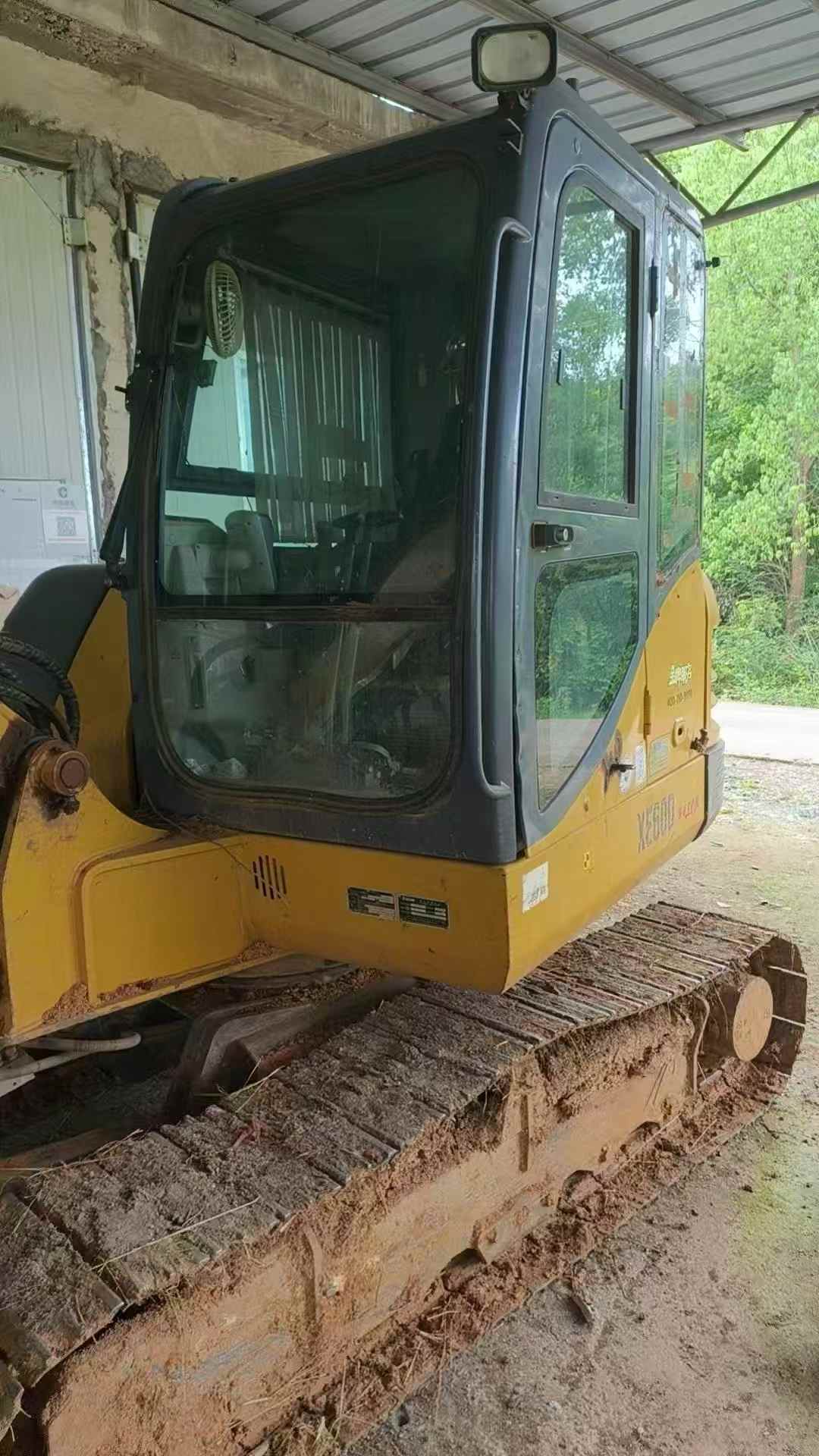 Compre Excavadora XCMG XE60DA Usada / 6