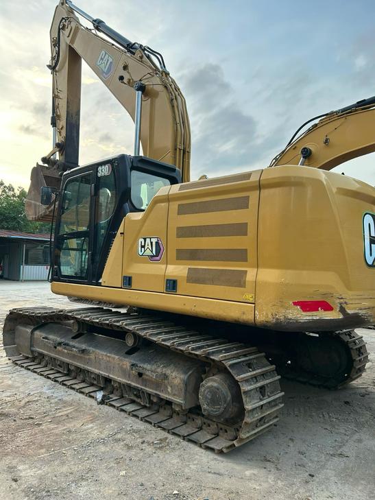 Buy Caterpillar 330B Used Excavator / 1
