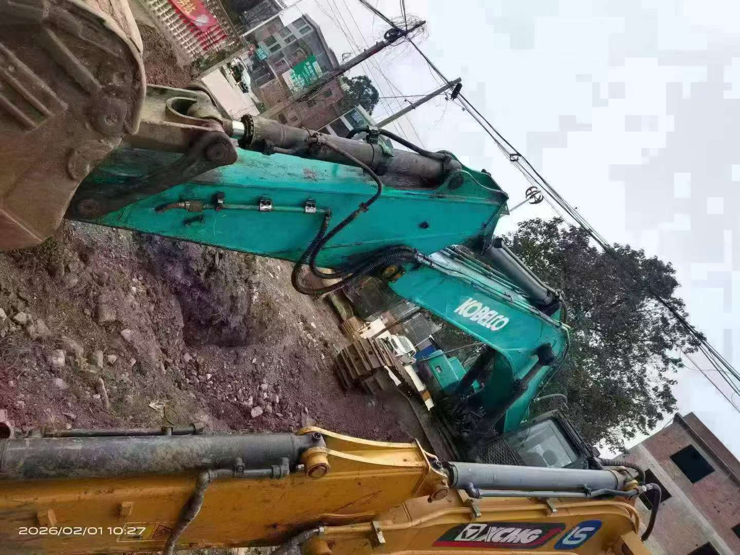 Buy Kobelco SK495D Used Excavator / 4