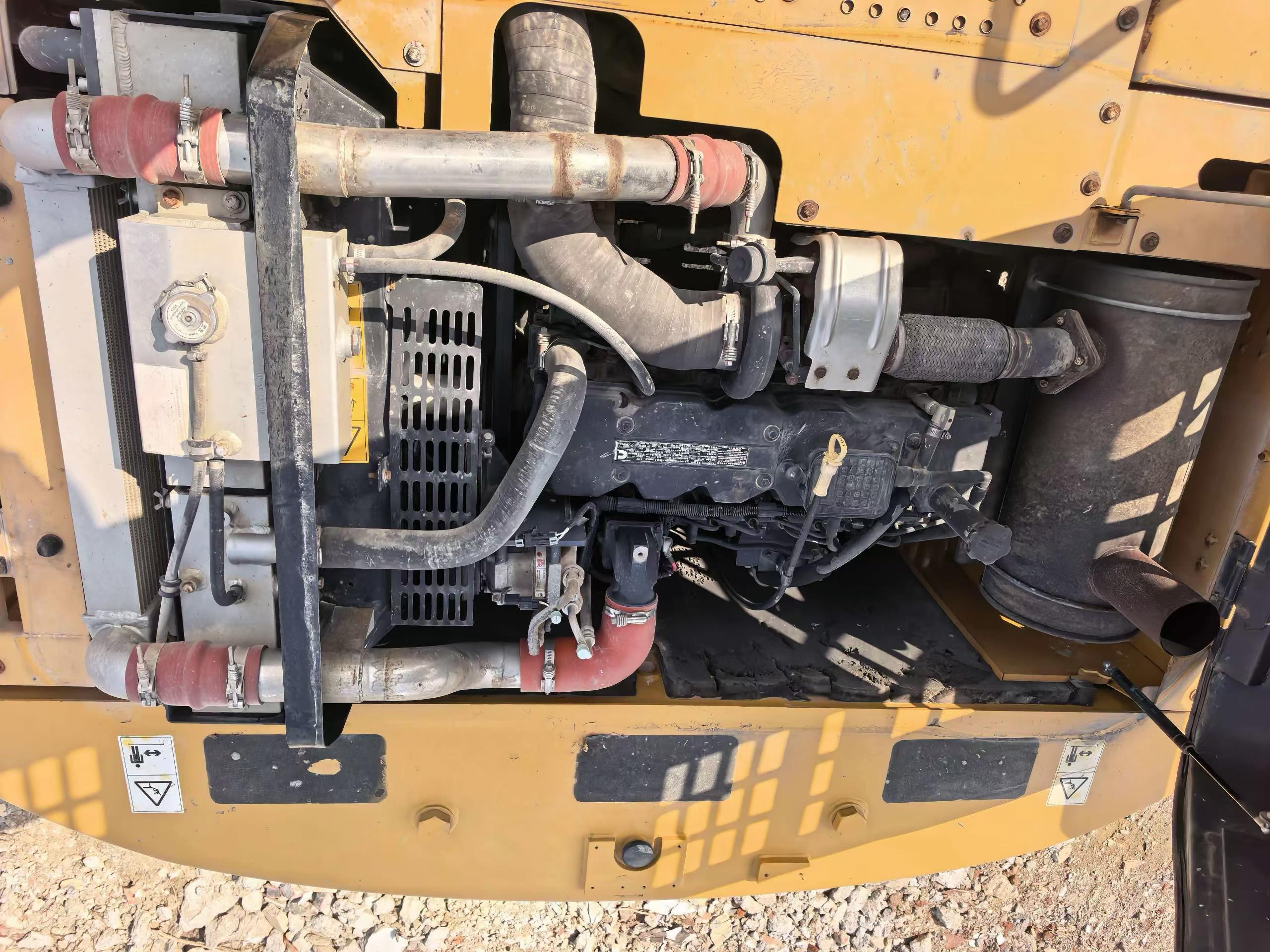 Compre Excavadora XCMG XE200 Usada / 6