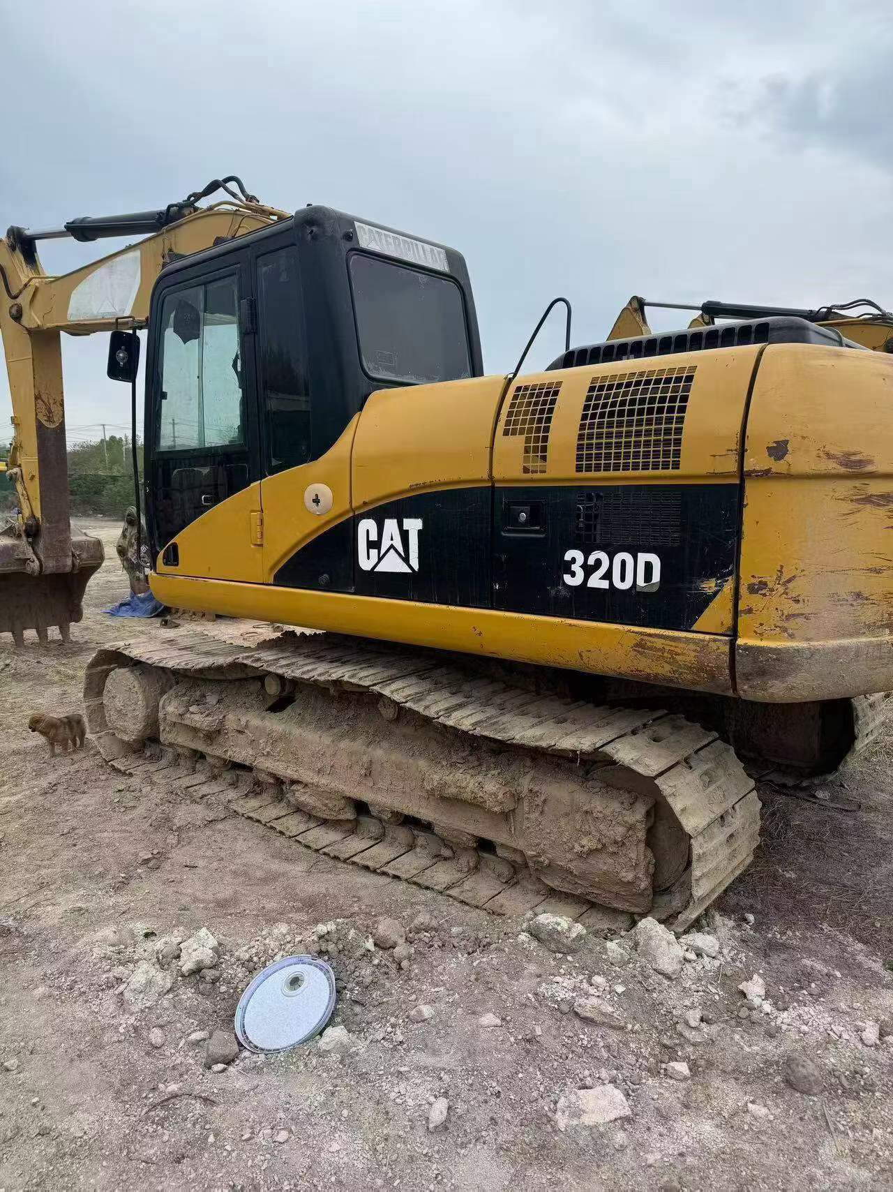 Купить Caterpillar 320A Подержанный Экскаватор