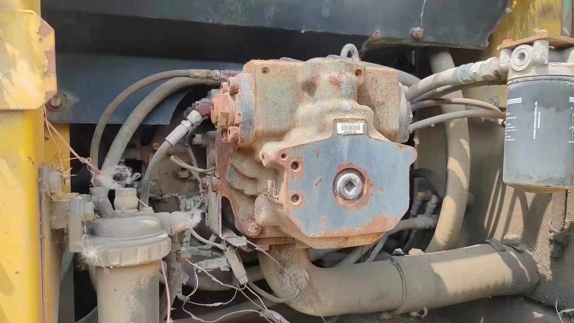 Купить Подержанный Экскаватор Komatsu PC200-7 / 3