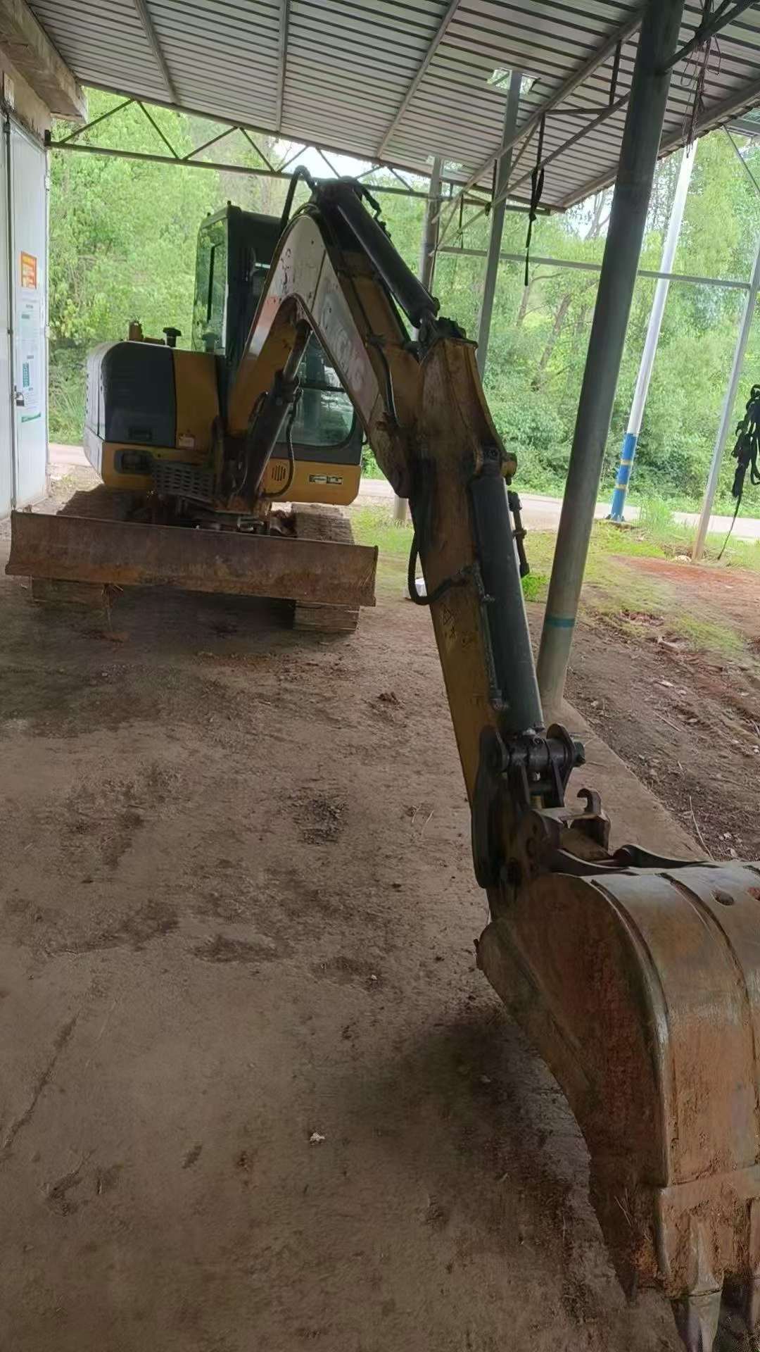Buy XCMG XE60DA Used Excavator / 4