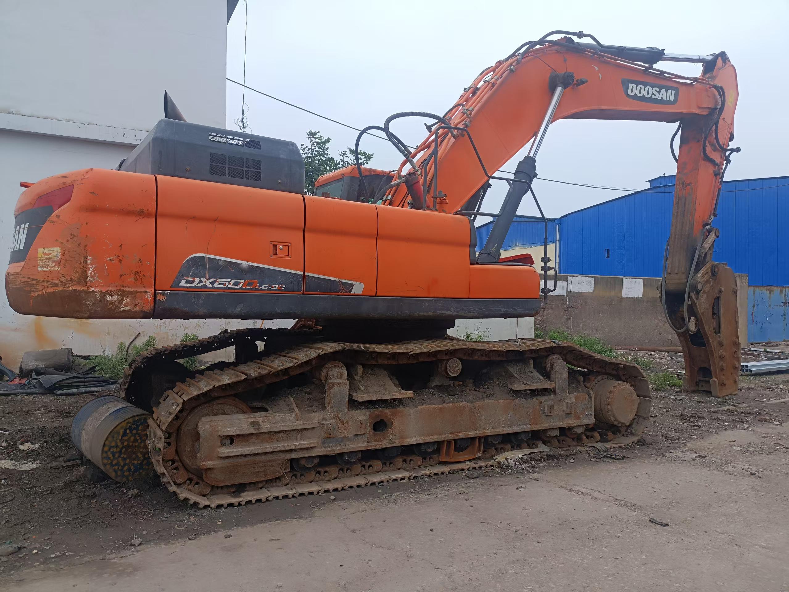Купить Подержанный Экскаватор Doosan DH500 / 2