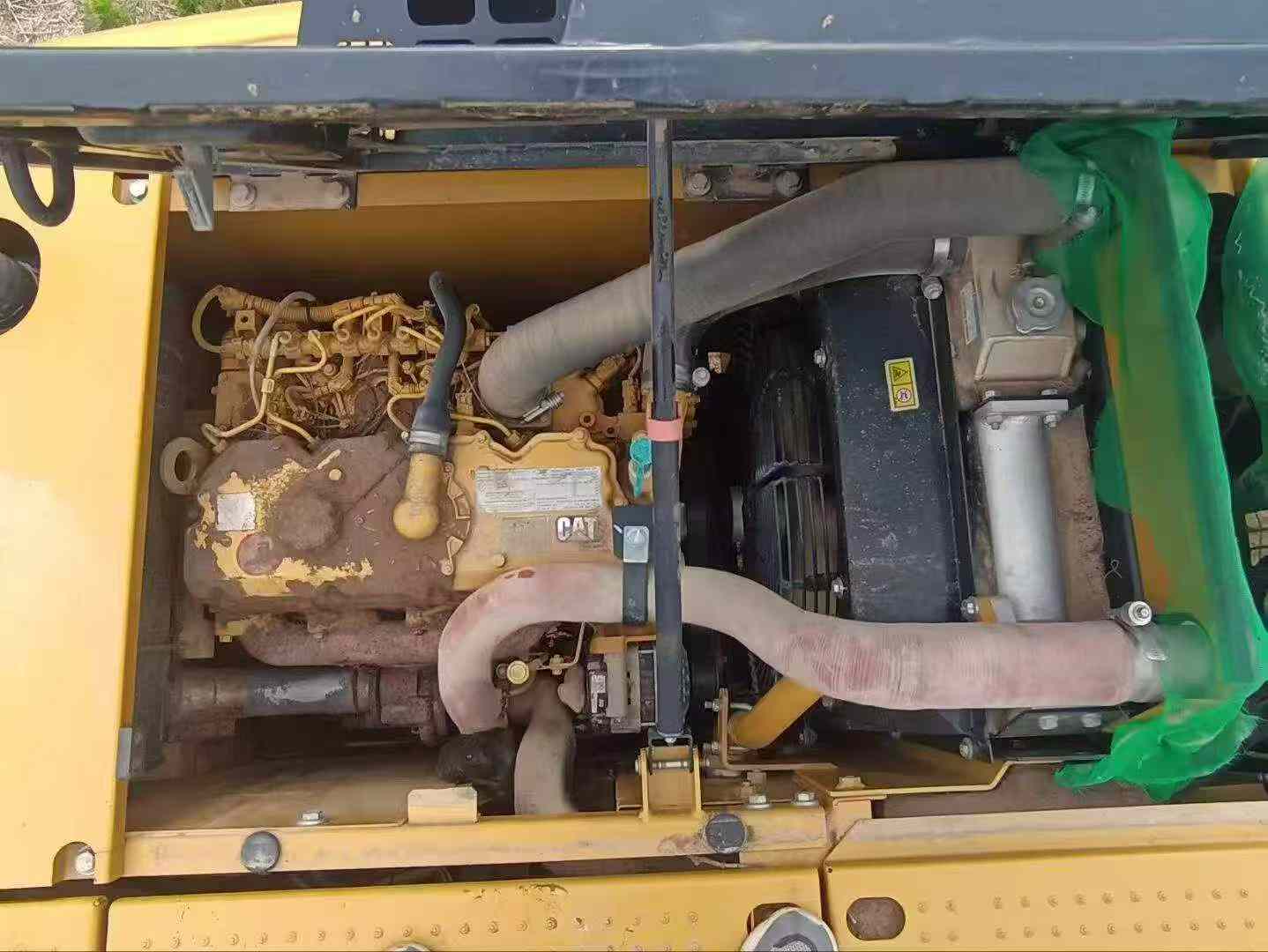 Compre Excavadora Caterpillar 313D Usada / 7